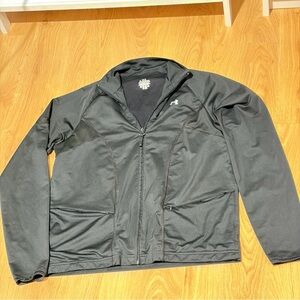 Under Armour Women’s Black Polyester Zip Track Jacket Softshell Athletic Fit